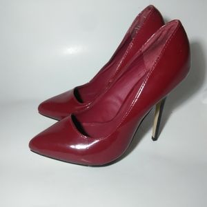 Jessica Simpson heels